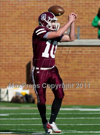 Thumbnail 1 in Ayden-Grifton vs. Swain County (NCHSAA 1AA Final) photogallery.