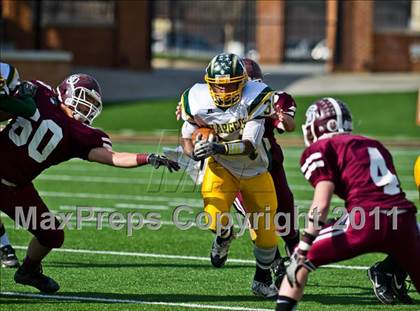 Thumbnail 2 in Ayden-Grifton vs. Swain County (NCHSAA 1AA Final) photogallery.
