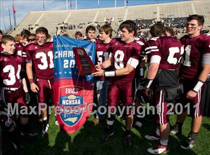 Thumbnail 3 in Ayden-Grifton vs. Swain County (NCHSAA 1AA Final) photogallery.