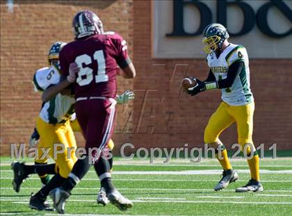 Thumbnail 2 in Ayden-Grifton vs. Swain County (NCHSAA 1AA Final) photogallery.