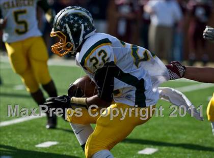Thumbnail 1 in Ayden-Grifton vs. Swain County (NCHSAA 1AA Final) photogallery.
