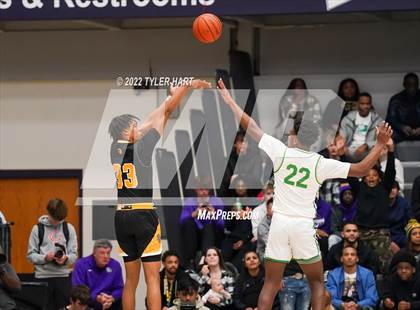 Thumbnail 3 in Cathedral vs. Centerville (Sneakers for Santa Shootout) photogallery.