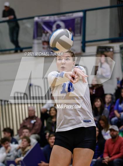 Thumbnail 1 in Snake River vs Sugar-Salem (3A State Tournament) photogallery.
