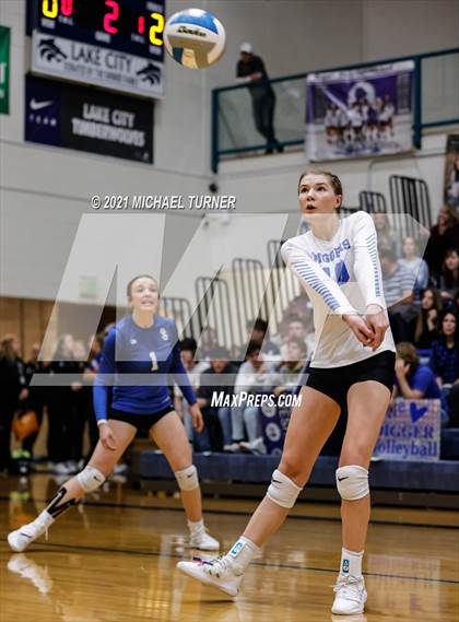 Thumbnail 2 in Snake River vs Sugar-Salem (3A State Tournament) photogallery.