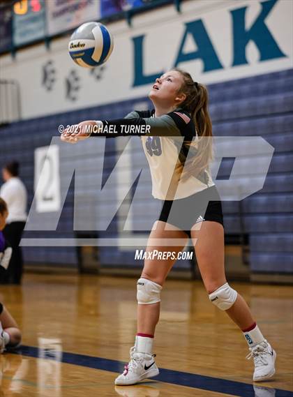 Thumbnail 3 in Snake River vs Sugar-Salem (3A State Tournament) photogallery.