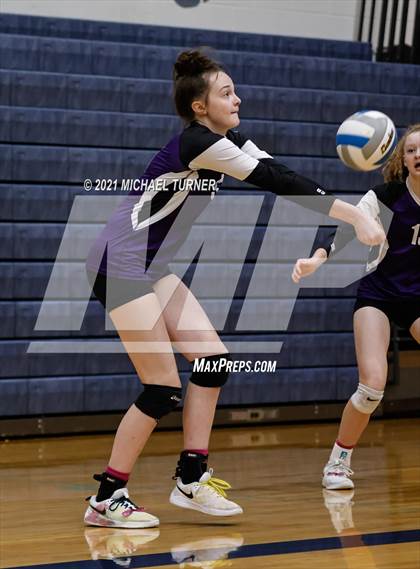 Thumbnail 3 in Snake River vs Sugar-Salem (3A State Tournament) photogallery.