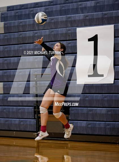Thumbnail 1 in Snake River vs Sugar-Salem (3A State Tournament) photogallery.