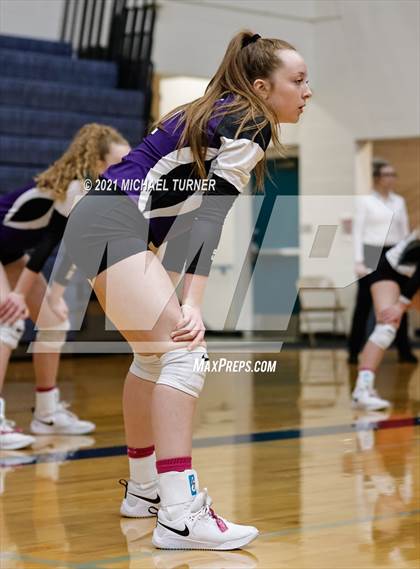 Thumbnail 1 in Snake River vs Sugar-Salem (3A State Tournament) photogallery.