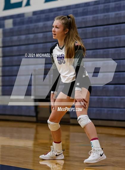 Thumbnail 2 in Snake River vs Sugar-Salem (3A State Tournament) photogallery.