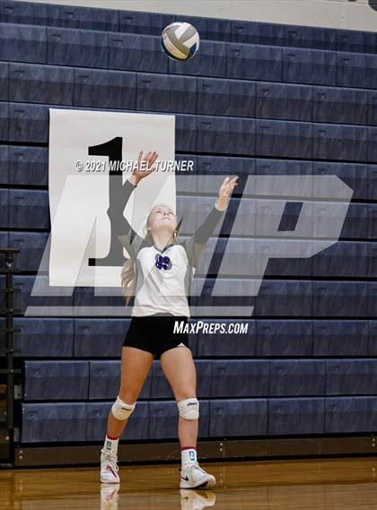Thumbnail 3 in Snake River vs Sugar-Salem (3A State Tournament) photogallery.