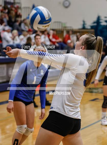 Thumbnail 3 in Snake River vs Sugar-Salem (3A State Tournament) photogallery.