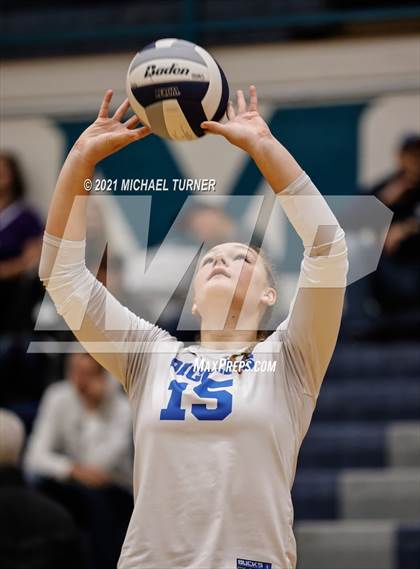 Thumbnail 1 in Snake River vs Sugar-Salem (3A State Tournament) photogallery.