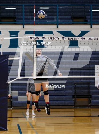 Thumbnail 1 in Snake River vs Sugar-Salem (3A State Tournament) photogallery.