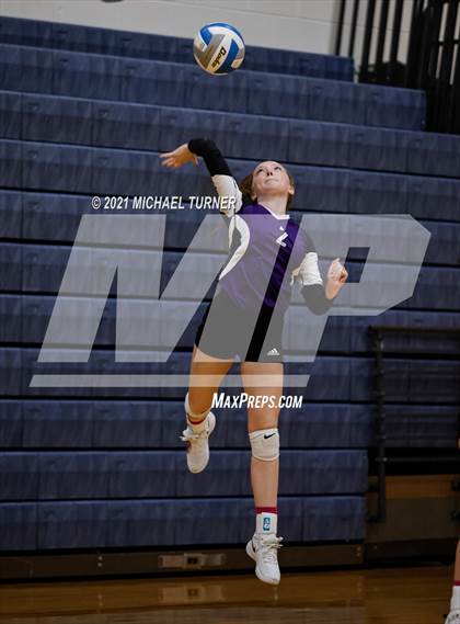 Thumbnail 1 in Snake River vs Sugar-Salem (3A State Tournament) photogallery.