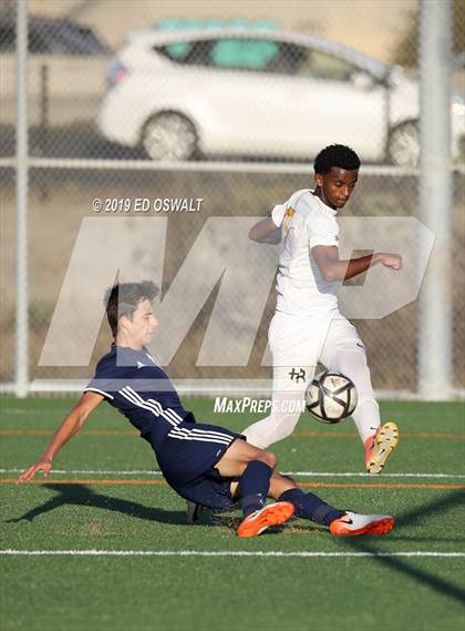 Thumbnail 1 in Head-Royce @ College Prep photogallery.