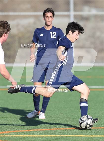 Thumbnail 2 in Head-Royce @ College Prep photogallery.