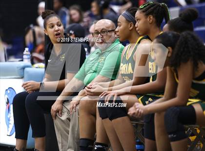 Thumbnail 2 in Cactus vs. Peoria photogallery.