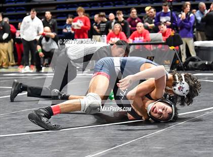 Thumbnail 2 in UIL 5A/6A State Championships - Session 3 photogallery.