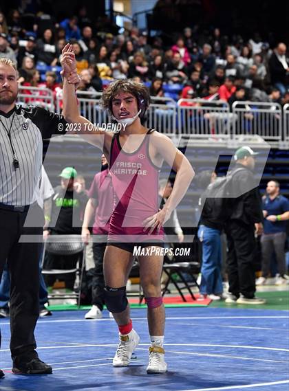 Thumbnail 3 in UIL 5A/6A State Championships - Session 3 photogallery.