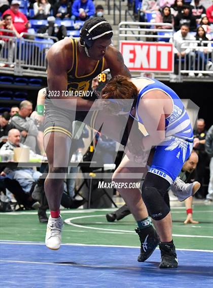 Thumbnail 1 in UIL 5A/6A State Championships - Session 3 photogallery.