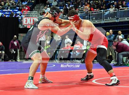 Thumbnail 2 in UIL 5A/6A State Championships - Session 3 photogallery.