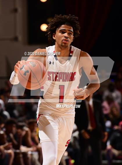 Thumbnail 2 in Iona Prep @ Archbishop Stepinac (Crusader Classic) photogallery.
