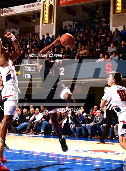 Thumbnail 2 in Iona Prep @ Archbishop Stepinac (Crusader Classic) photogallery.