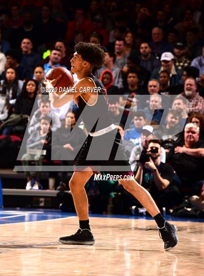 Thumbnail 2 in Iona Prep @ Archbishop Stepinac (Crusader Classic) photogallery.