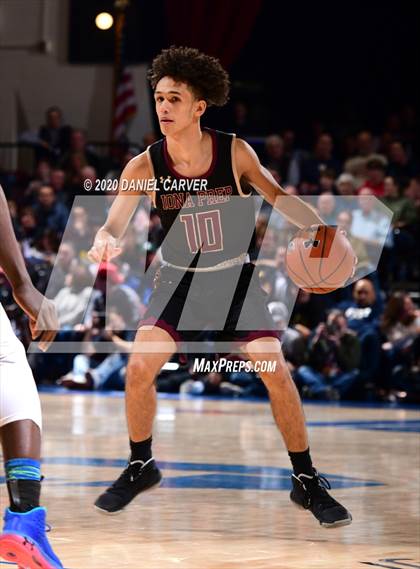 Thumbnail 3 in Iona Prep @ Archbishop Stepinac (Crusader Classic) photogallery.