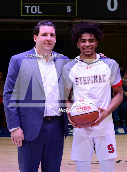 Thumbnail 1 in Iona Prep @ Archbishop Stepinac (Crusader Classic) photogallery.