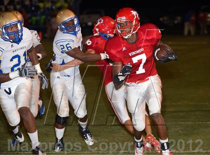 Thumbnail 3 in Natchez @ Warren Central photogallery.
