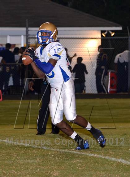 Thumbnail 2 in Natchez @ Warren Central photogallery.