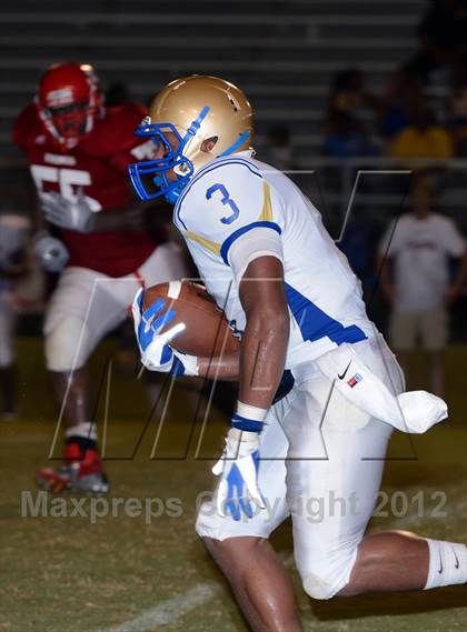 Thumbnail 2 in Natchez @ Warren Central photogallery.
