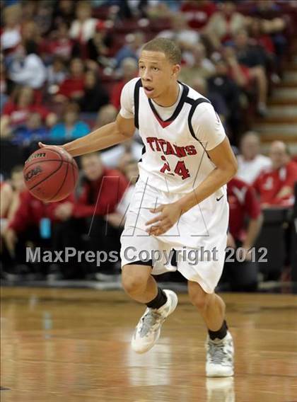 Thumbnail 2 in Antelope vs. Lodi (CIF SJS D2 Final) photogallery.