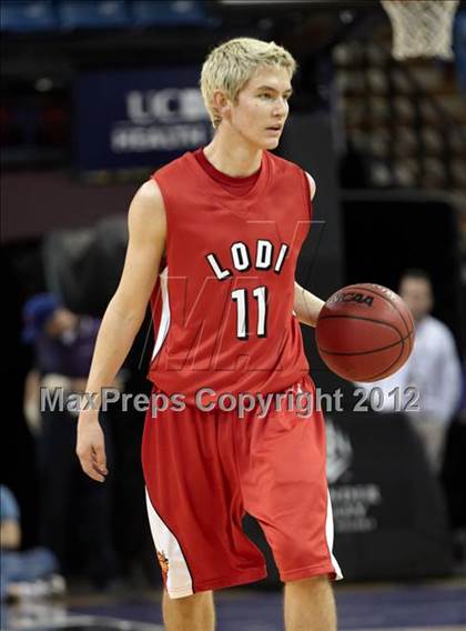 Thumbnail 3 in Antelope vs. Lodi (CIF SJS D2 Final) photogallery.