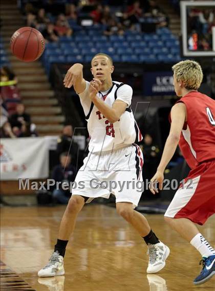 Thumbnail 2 in Antelope vs. Lodi (CIF SJS D2 Final) photogallery.