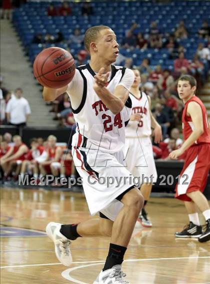 Thumbnail 3 in Antelope vs. Lodi (CIF SJS D2 Final) photogallery.