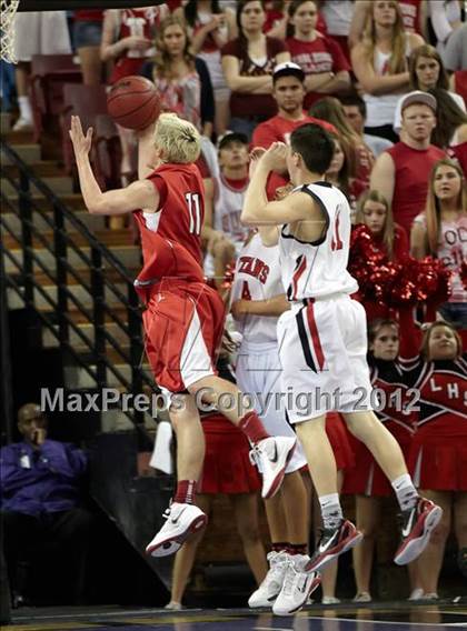 Thumbnail 3 in Antelope vs. Lodi (CIF SJS D2 Final) photogallery.