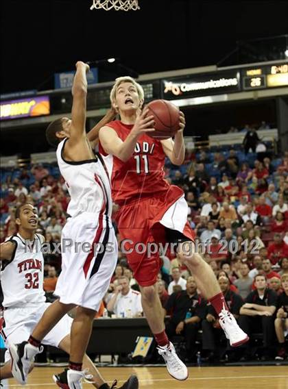 Thumbnail 2 in Antelope vs. Lodi (CIF SJS D2 Final) photogallery.