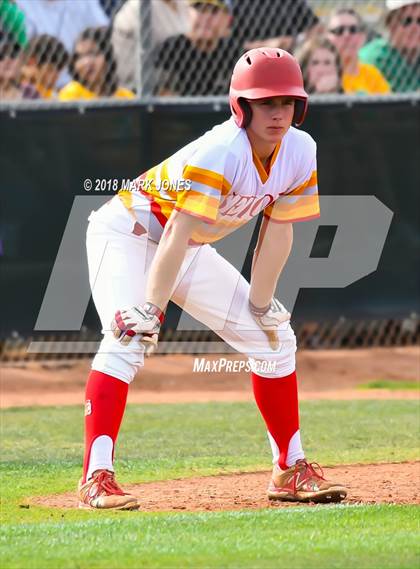 Thumbnail 3 in Seton Catholic vs. St. Mary's (AIA 4A Round 2B Playoff) photogallery.