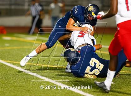 Thumbnail 3 in Antelope Valley vs. West Ranch photogallery.