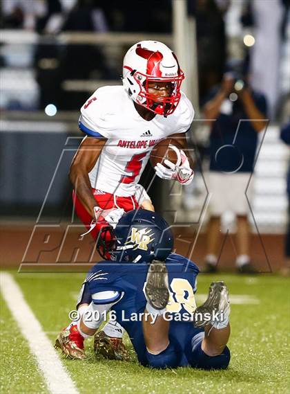 Thumbnail 2 in Antelope Valley vs. West Ranch photogallery.