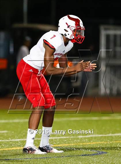 Thumbnail 2 in Antelope Valley vs. West Ranch photogallery.