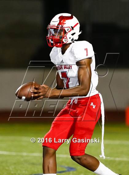 Thumbnail 3 in Antelope Valley vs. West Ranch photogallery.
