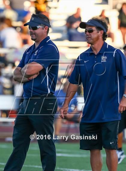 Thumbnail 3 in Antelope Valley vs. West Ranch photogallery.