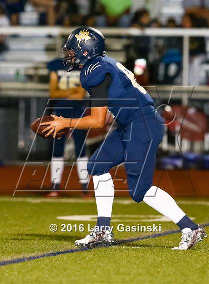 Thumbnail 3 in Antelope Valley vs. West Ranch photogallery.