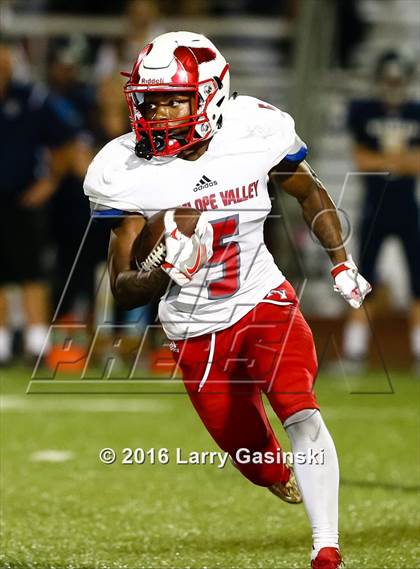 Thumbnail 1 in Antelope Valley vs. West Ranch photogallery.