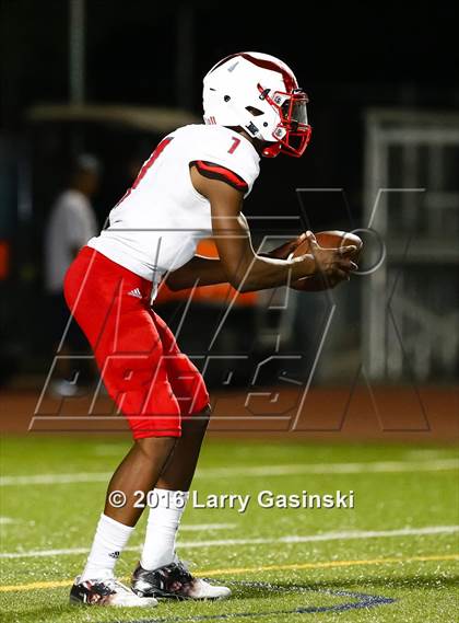 Thumbnail 3 in Antelope Valley vs. West Ranch photogallery.