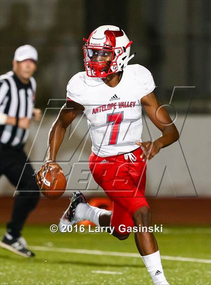 Thumbnail 2 in Antelope Valley vs. West Ranch photogallery.