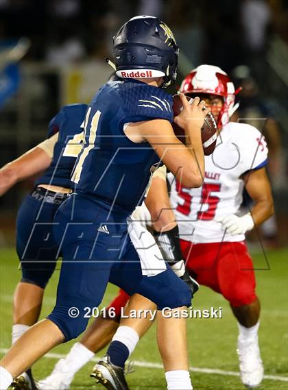 Thumbnail 2 in Antelope Valley vs. West Ranch photogallery.